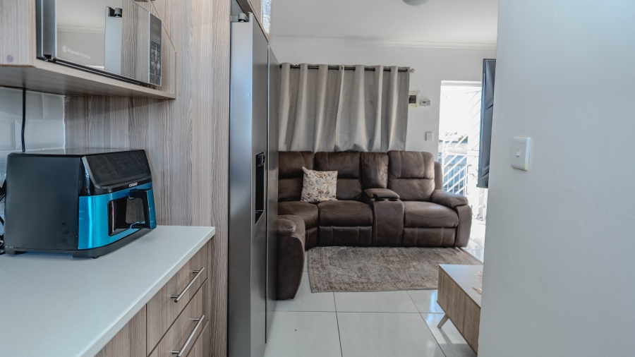 2 Bedroom Property for Sale in Sunset Glen Western Cape